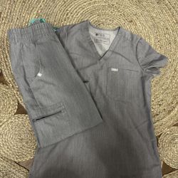 Figs Scrubs Set Top: XXS, Bottom: XXS Petite Jogger