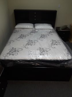 Deluxe mattress queen