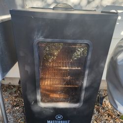 Masterbilt 30" Electric Smoker with Glass Door