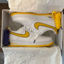 Nike Air Force 1 Low Retro QS Kobe Sz 8.5 M