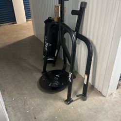 Everlast Heavy Bag With Stand And Speed Bag
