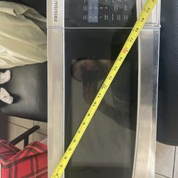 Frigidaire Microwave 