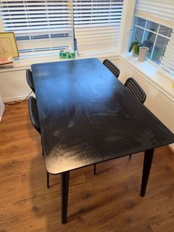 dinning table Ikea Lisabo