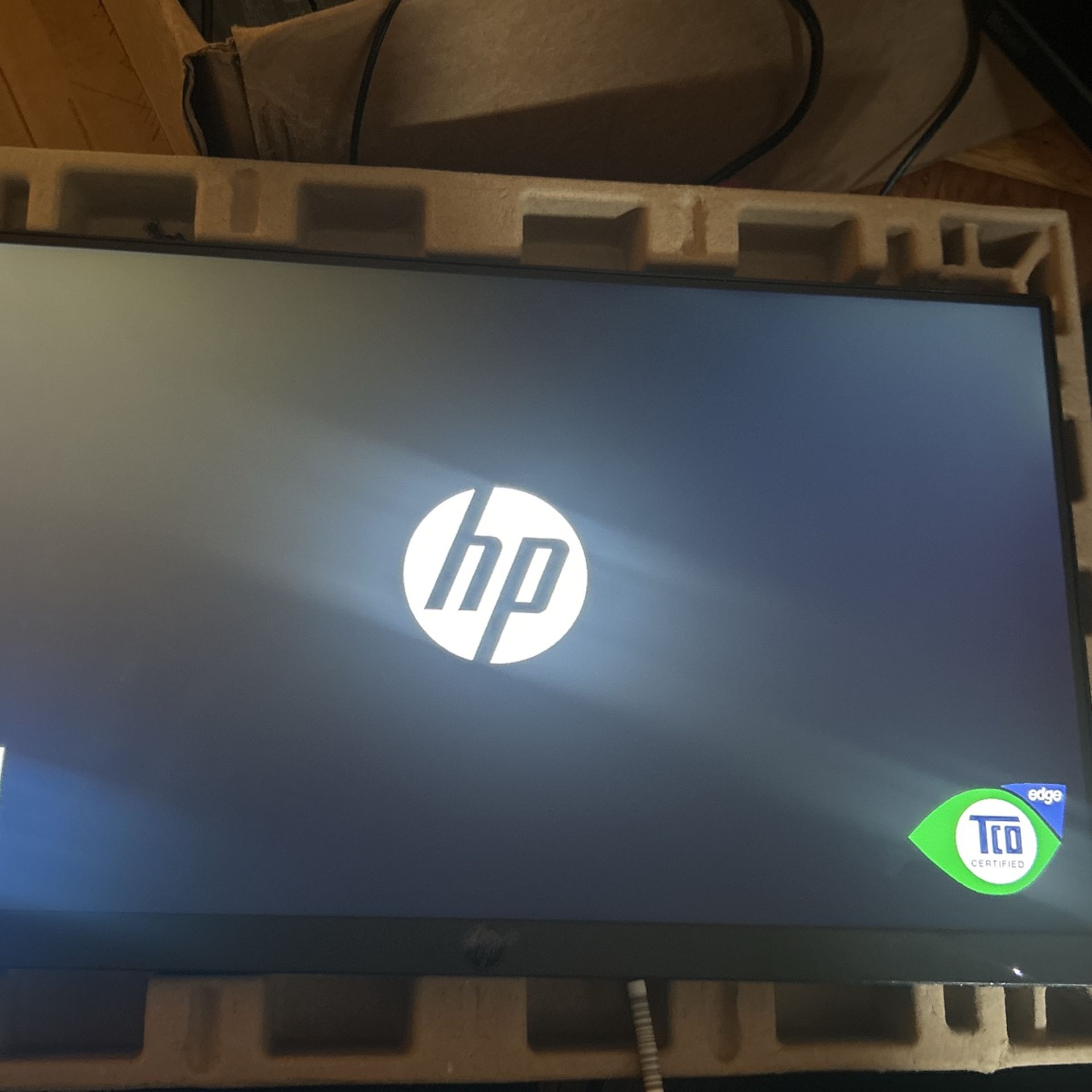 2 Hp Monitors For Sale