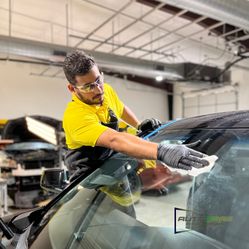 Windshield Replacement 