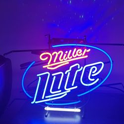 MILLER LIGHT NEON SIGN