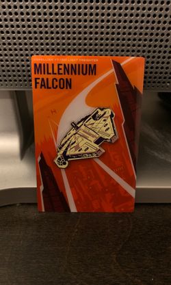 Exclusive Millennium Falcon magnet from Disneyland Star Wars Galaxies edge