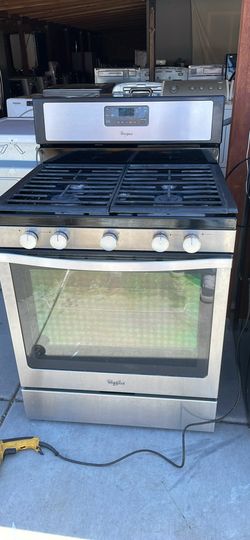 STAINLESS STEEL WHIRLPOOL GAS STOVE WITH 5 BURNERS!!!