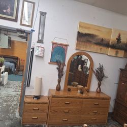 3pc Vintage Oak Bedroom Set 4 $ale