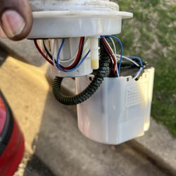 Fuel Pump 2009-2012 Chevy Malibu 