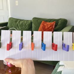 Key Hanger - Piano