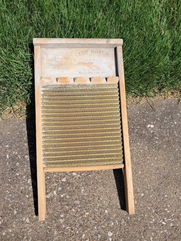 Light Colored Washboard
