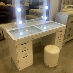 Two Piece Vanity Set