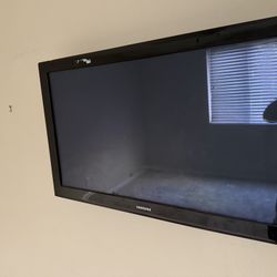 Samsung LCD 43” TV 