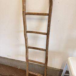 Wooden Blanket ladder