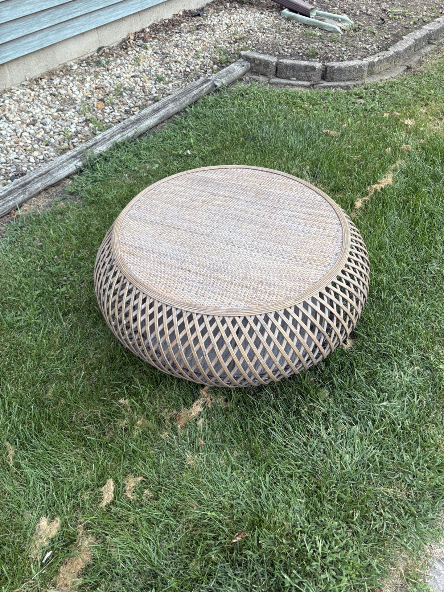 Bora Bora Round Coffee Table