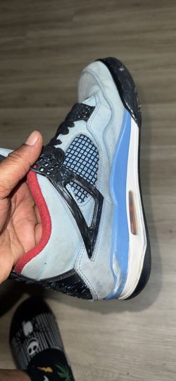 Travis Scott x Air Jordan 4 "Cactus Jack" Sneakers