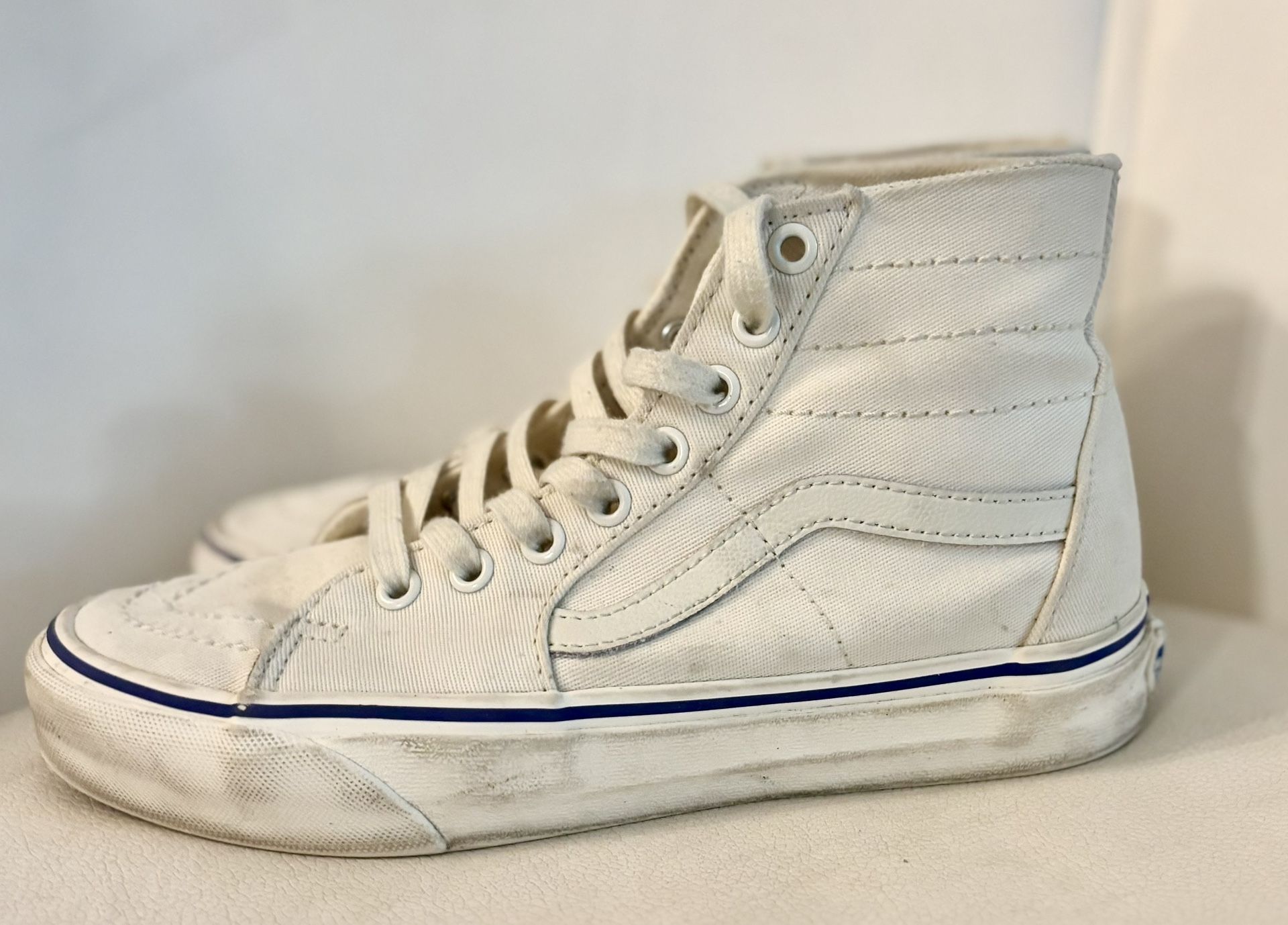 Vans Sk8-Hi High-Top Sneakers (White) – Women’s Size 7