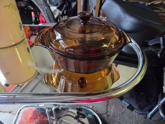Brown vintage Anchor Hocking 1 qt glass ware cookware