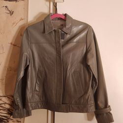Isabella Bird Women Leather Jacket Medium 6