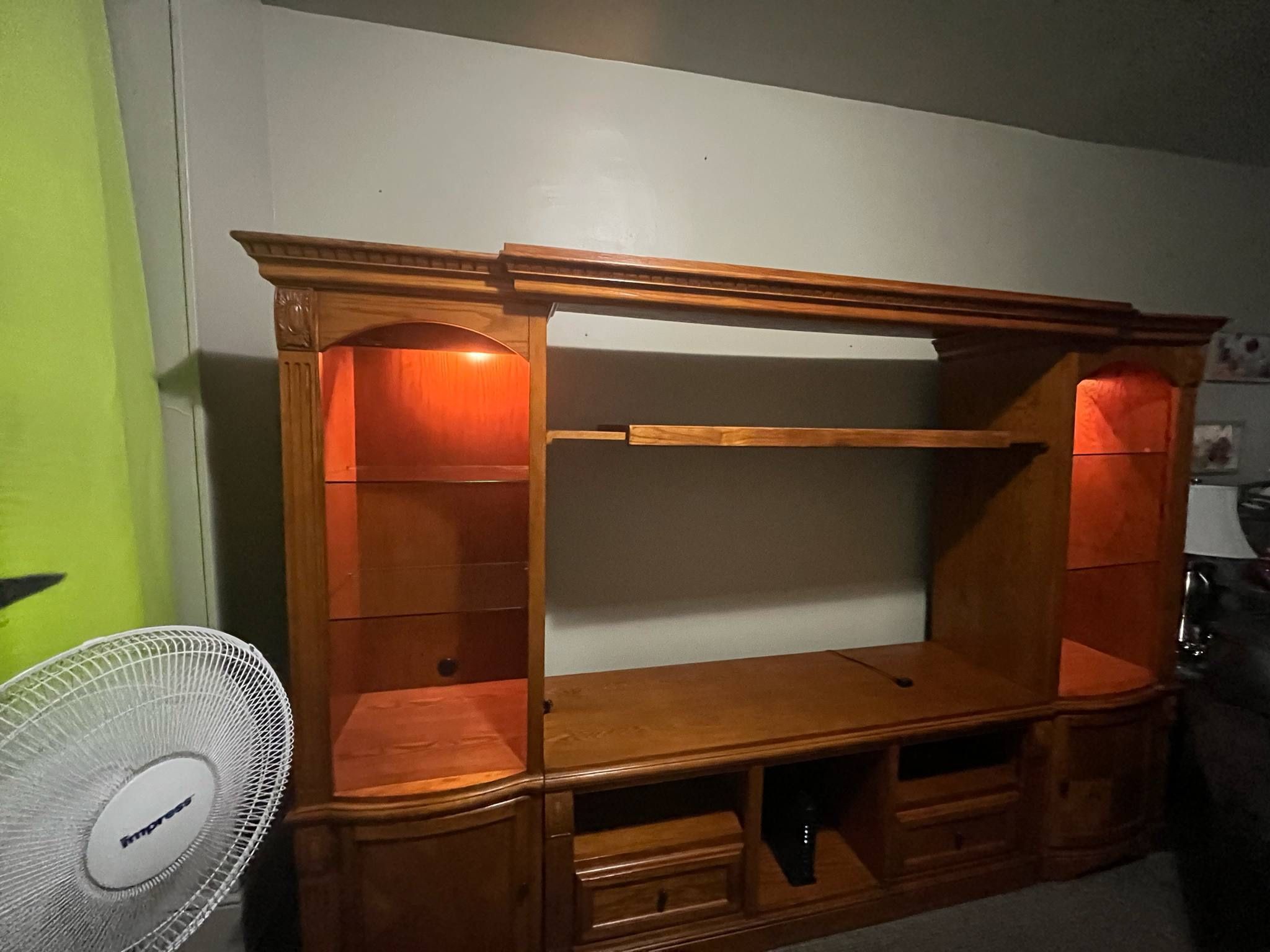 Centro De Entretenimiento Nuevo $900