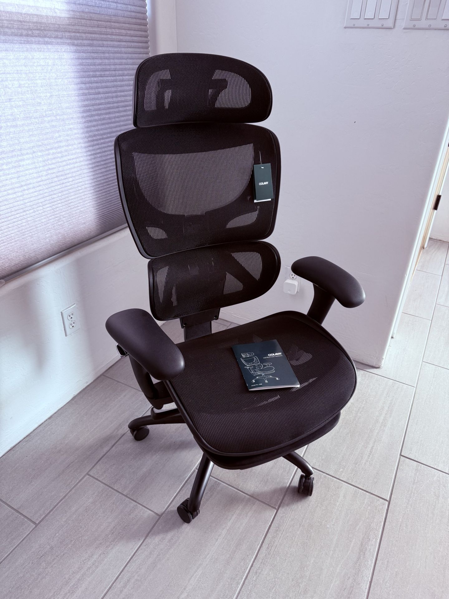 Ergonomic Executive High Back Mesh Office Chair - NEW