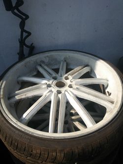 Wheels for Cadillac DTS (year 2006-2010)