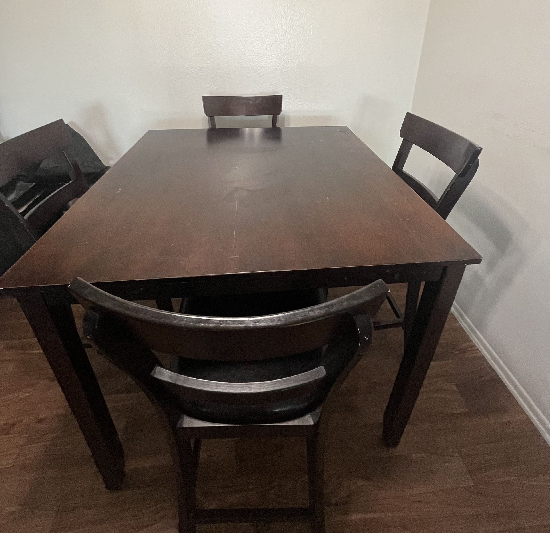 4 Chair Dining Table