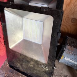 Ip65 LED Lights 2 As Pair 100$ 