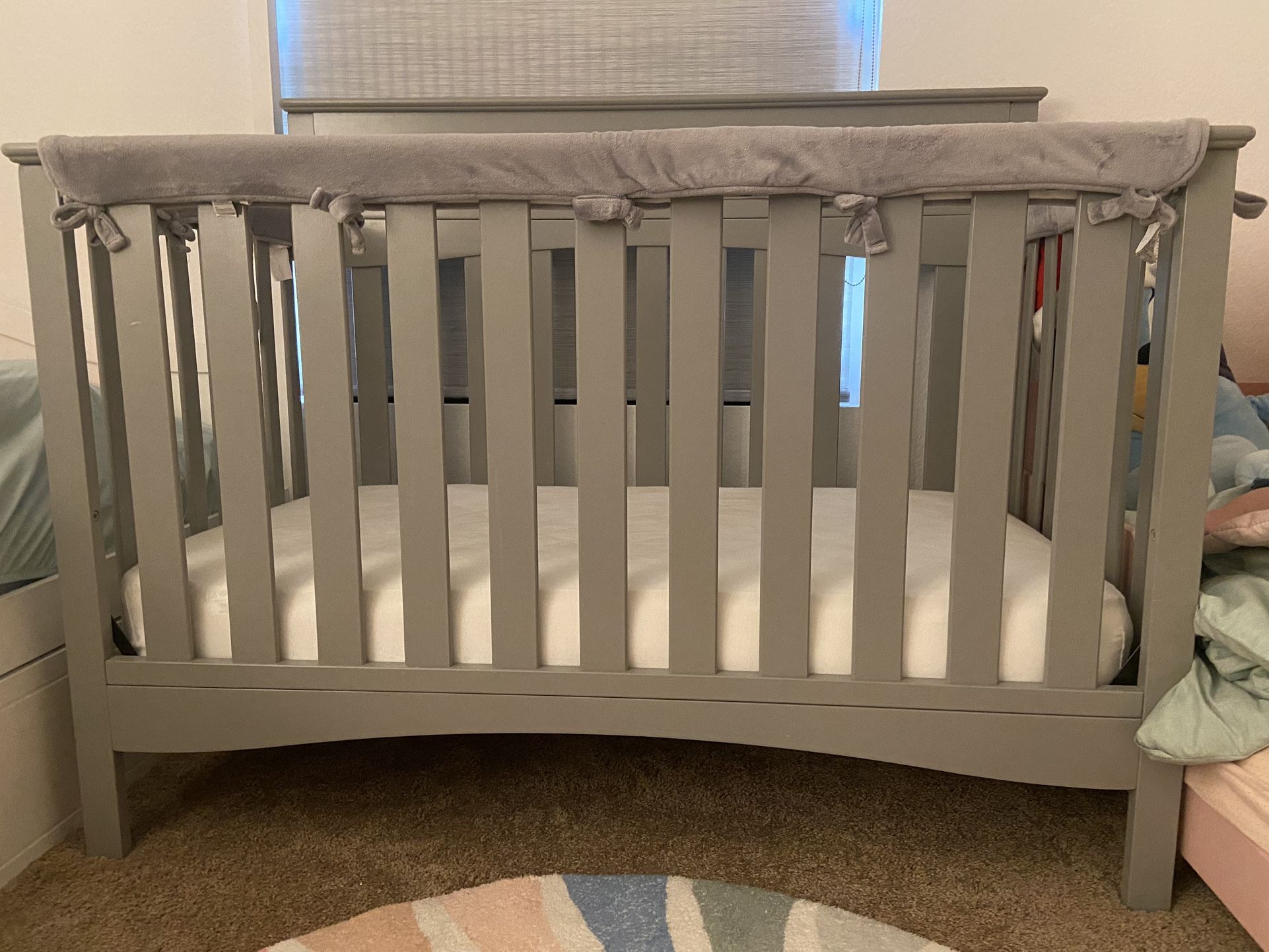 Graco crib and changing table