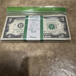 Star Note 2 Dollar Bill Bundle 
