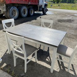 White And Gray Dining Table With 4 Chairs