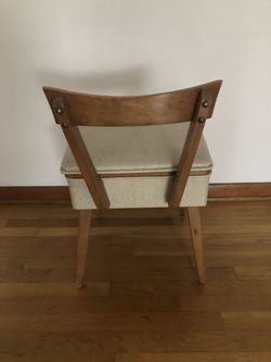 Vintage Mid Century Danish Style Chair W/Storage