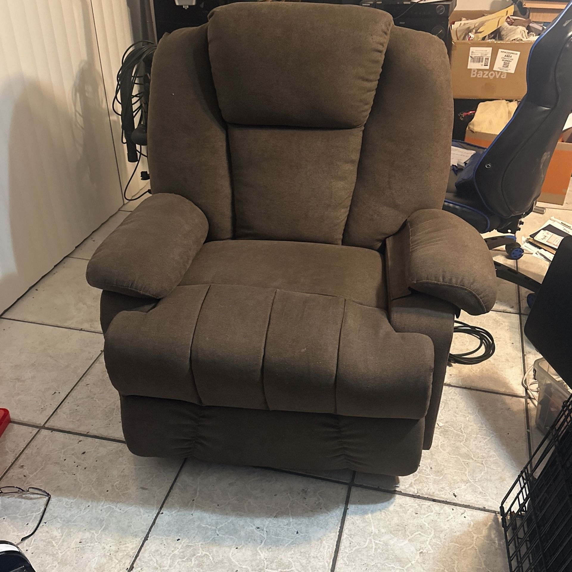 Recliner Big Color Brown Not Much Time Used At Store Not  Lees  300-00 Or More