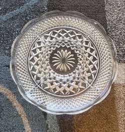 Vintage 1960's Wexford Anchor Hocking 11" Round Scalloped Clear Glass 5-Part Relish Tray 