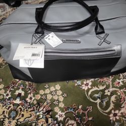 Ellen Tracy Duffle