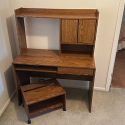 Furniture-Desk with Hutch And Printer Caddy 