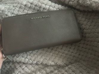michael kors wallet