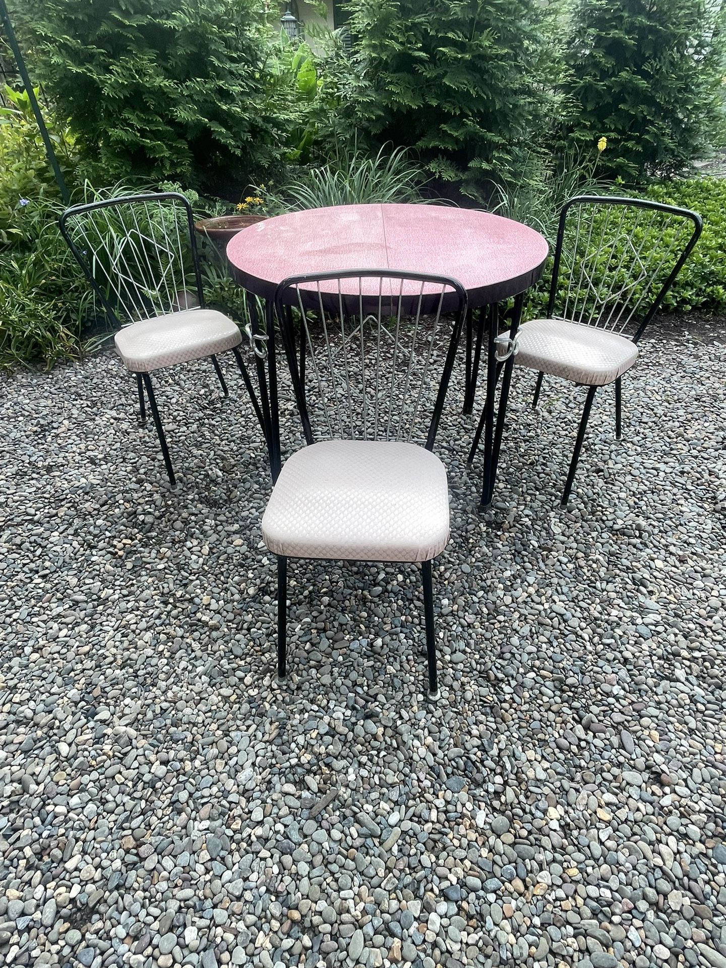 Retro Table & Chairs   
