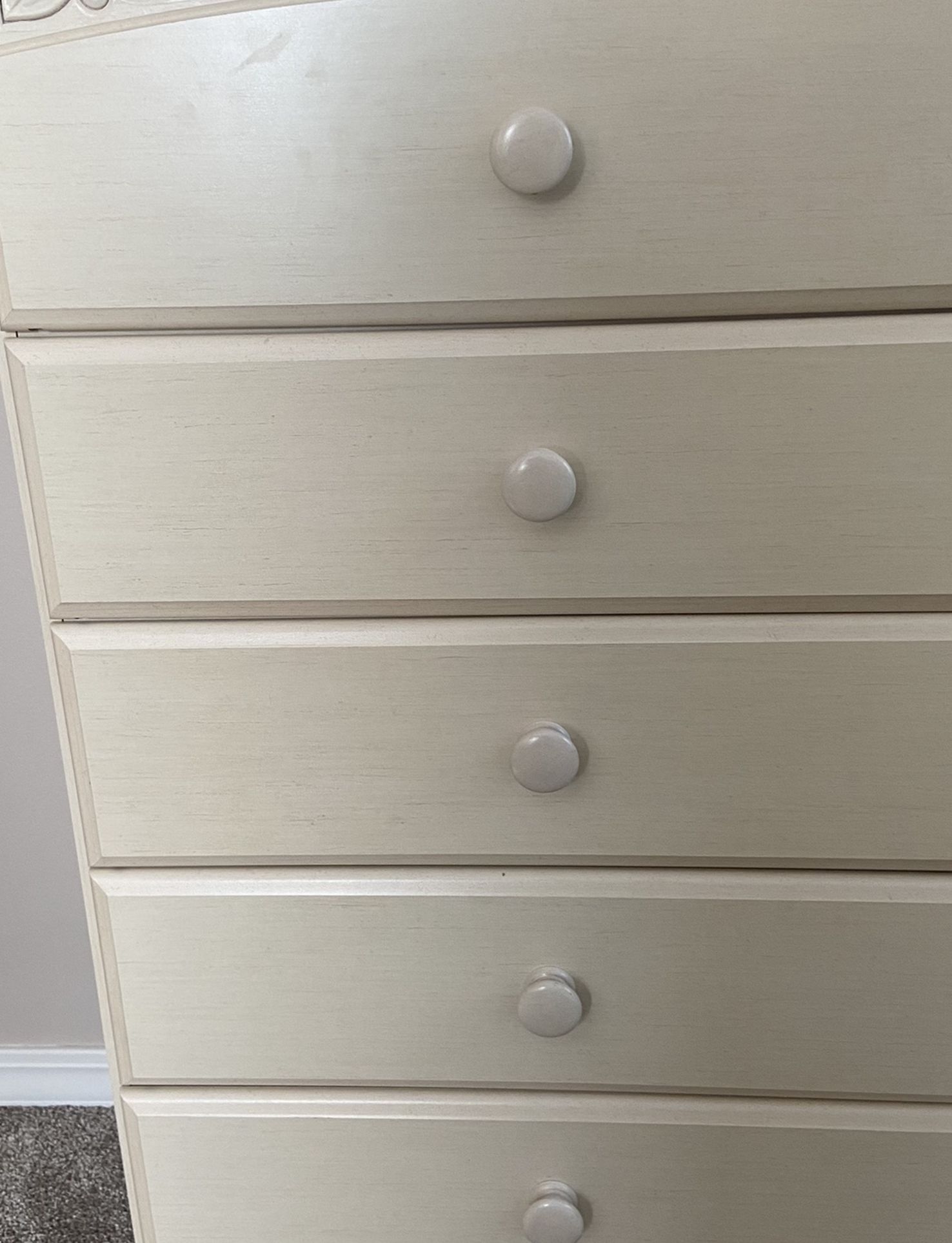 Dresser Excellent Condition