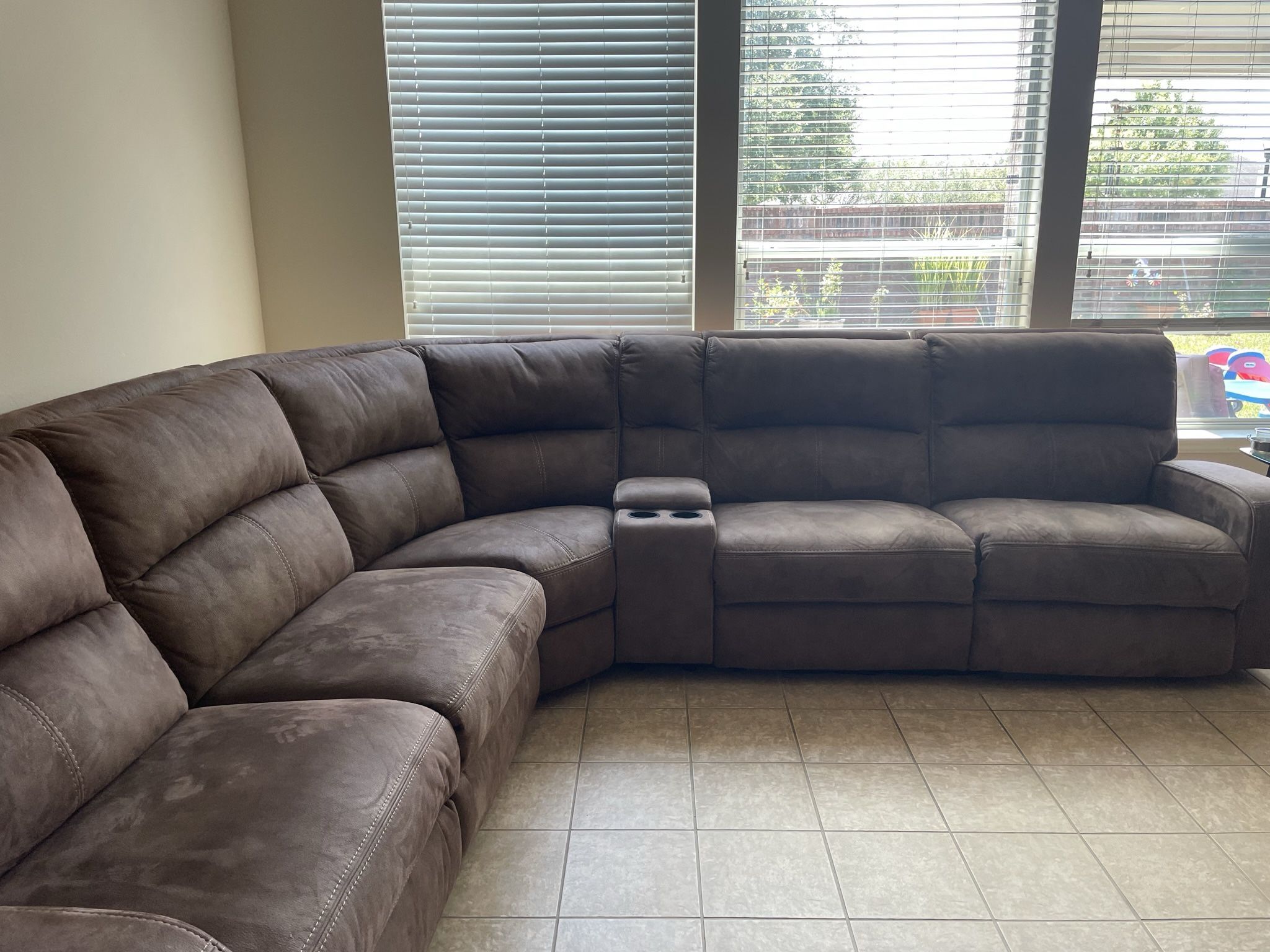 Sectional Recliner Couch