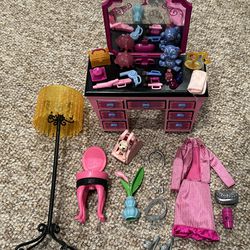 Barbie Glam Vanity