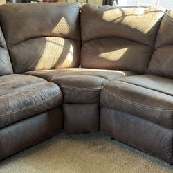 Beautiful Sectional Couch MOVING SALE!!
