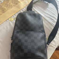 Louis Vuitton Avenue Sling Bag (Damier Graphite)
