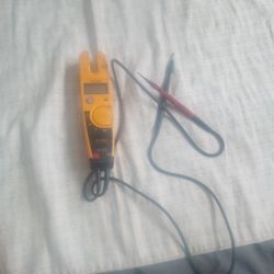 Fluke Electrical Tester 