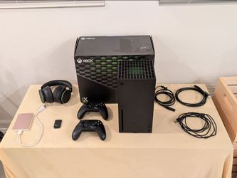 Xbox Series X 1TB Bundle