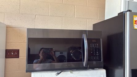 New Samsung microwave