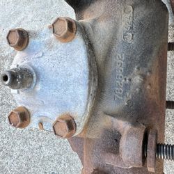 Chevy Gear Box Camaro/ Cutlass/ El Camino Malibu/ Monte Carlo’s Regal