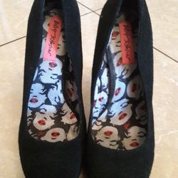 Betsy Johnson Women's Shoes