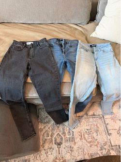 Skinny jeans